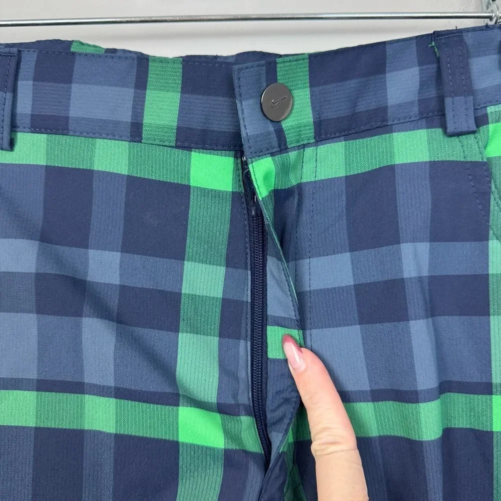 NIKE GOLF | Blue and Green Plaid Shorts Men’s Size X-Large Dri-Fit